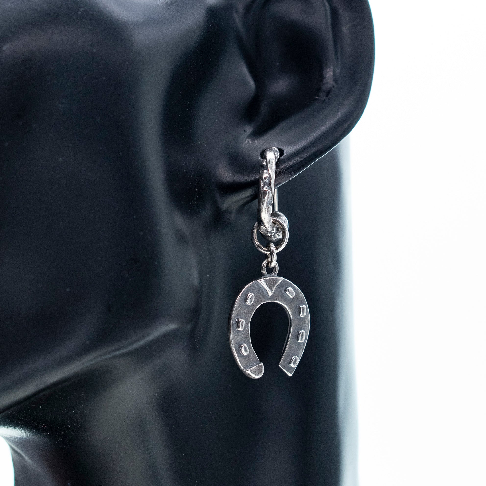 Rebel Rebel Horseshoe Earrings – Sterling Silver – Gem Kingdom