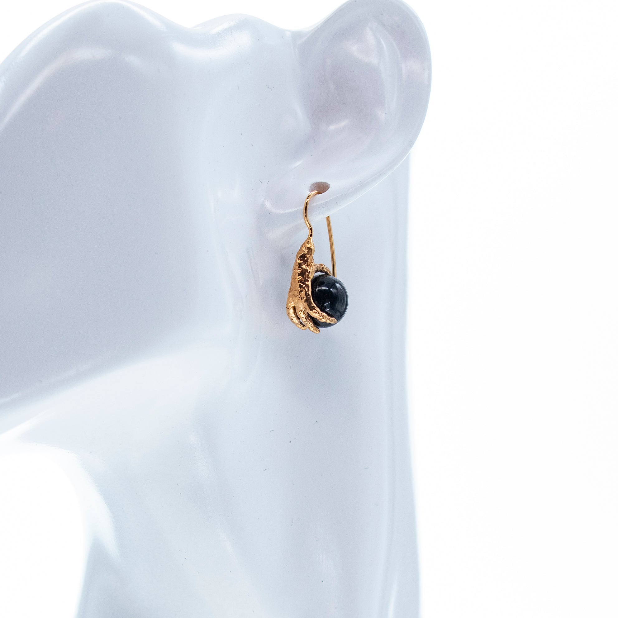 Black Onyx Claw Earrings – Gold Plated – Gem Kingdom