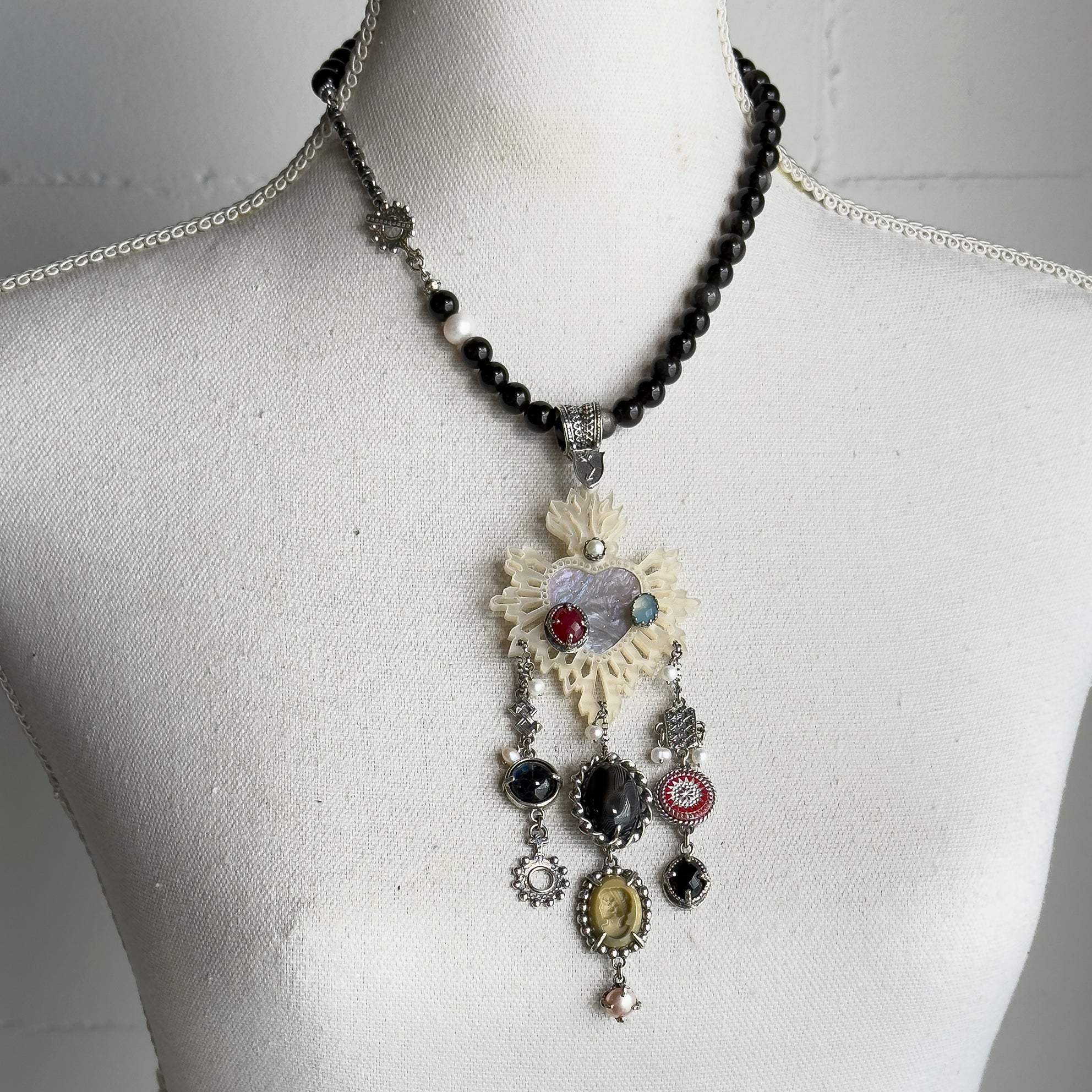 Sacred Heart Statement Necklace – Sterling Silver – Gem Kingdom