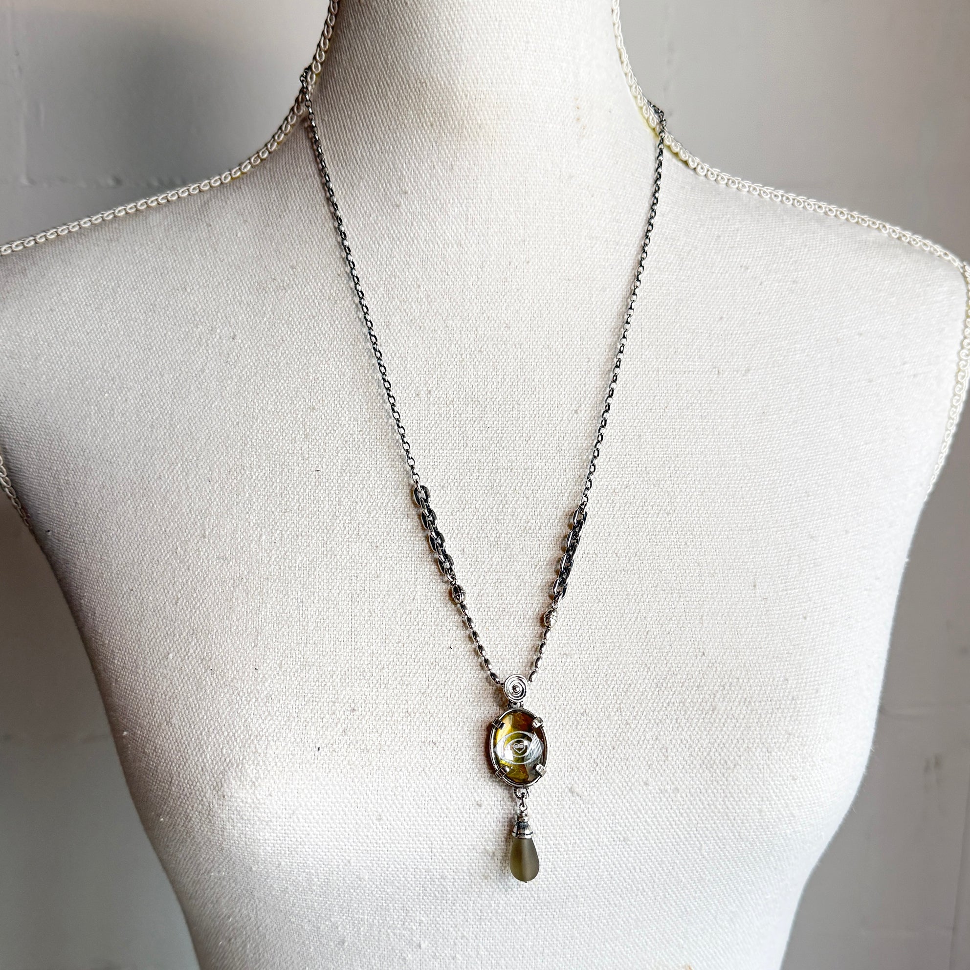 Green Eye Necklace – Sterling Silver – Gem Kingdom