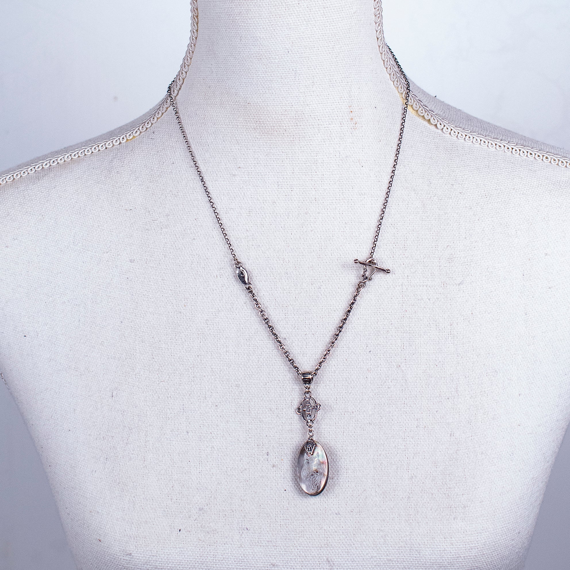 Engraved Mother Of Pearl Owl Necklace – Sterling Silver – Gem Kingdom