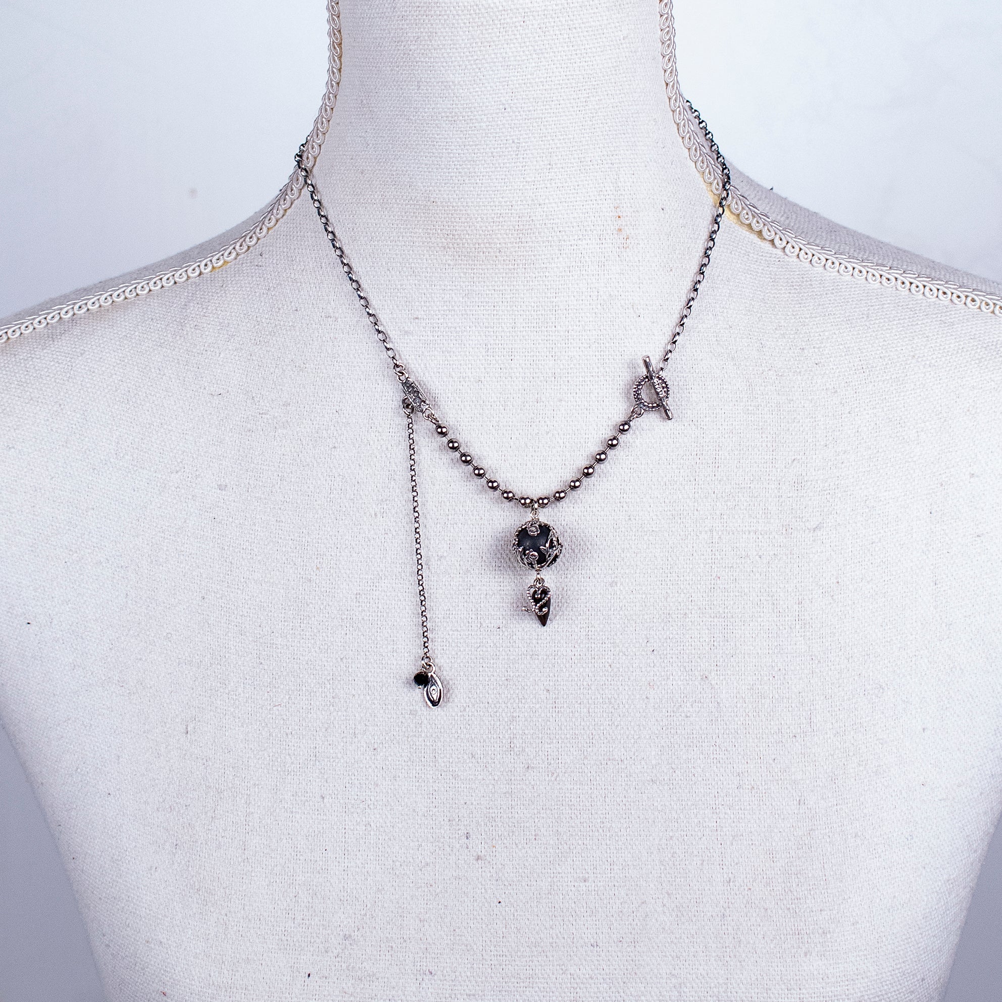 Black Onyx Pendant Necklace – Sterling Silver – Gem Kingdom