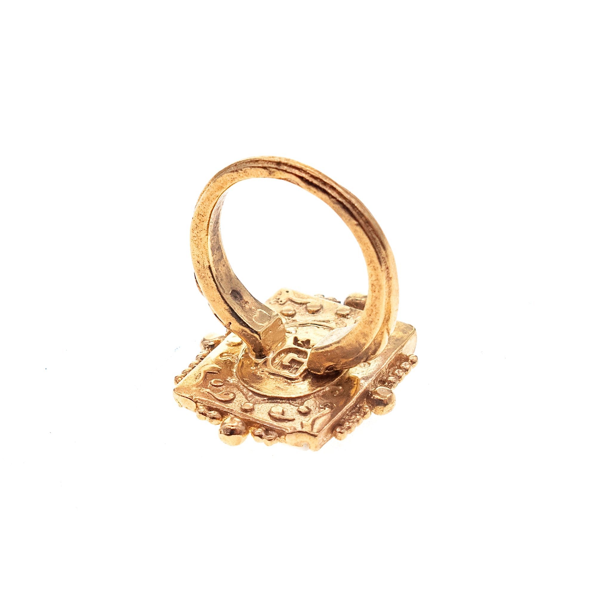 Black Love Letter Ring – Gold Plated – Gem Kingdom