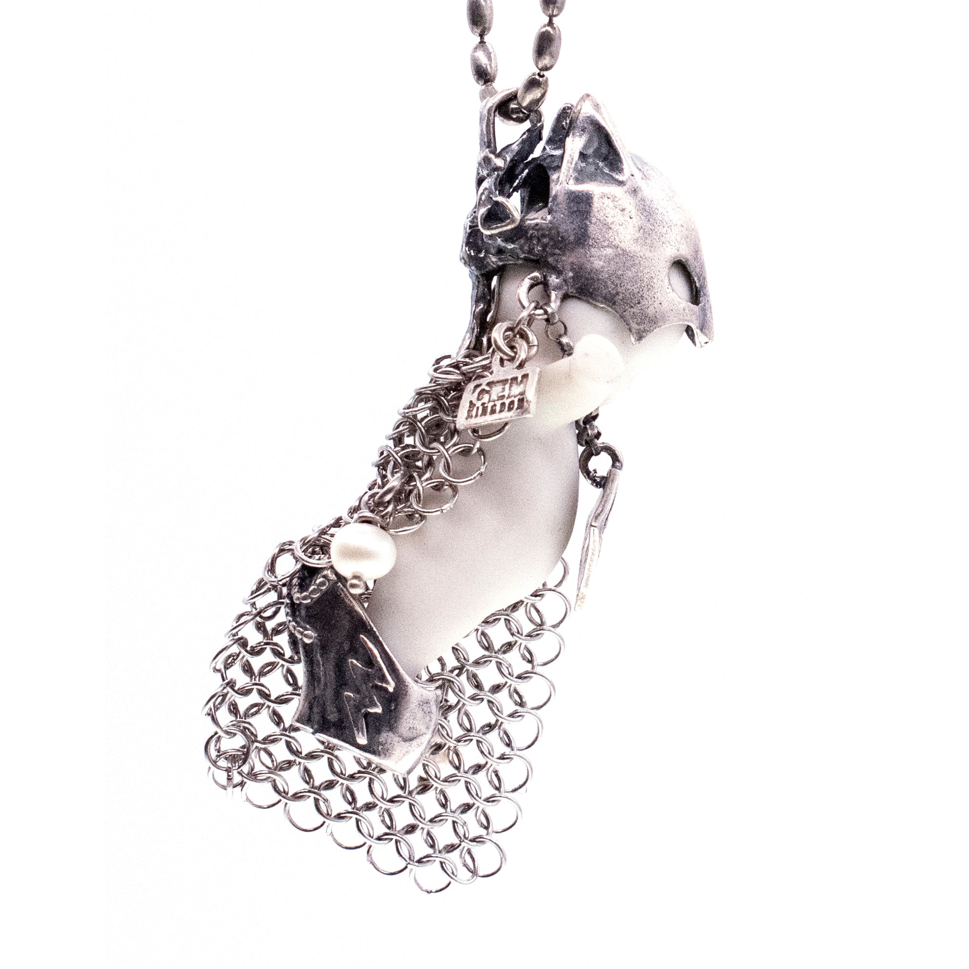 Hero On Heels White And Silver Necklace – Sterling Silver – Gem Kingdom
