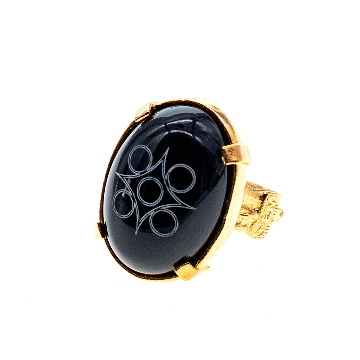 Black Onyx Circle Ring – Gold Plated – Gem Kingdom