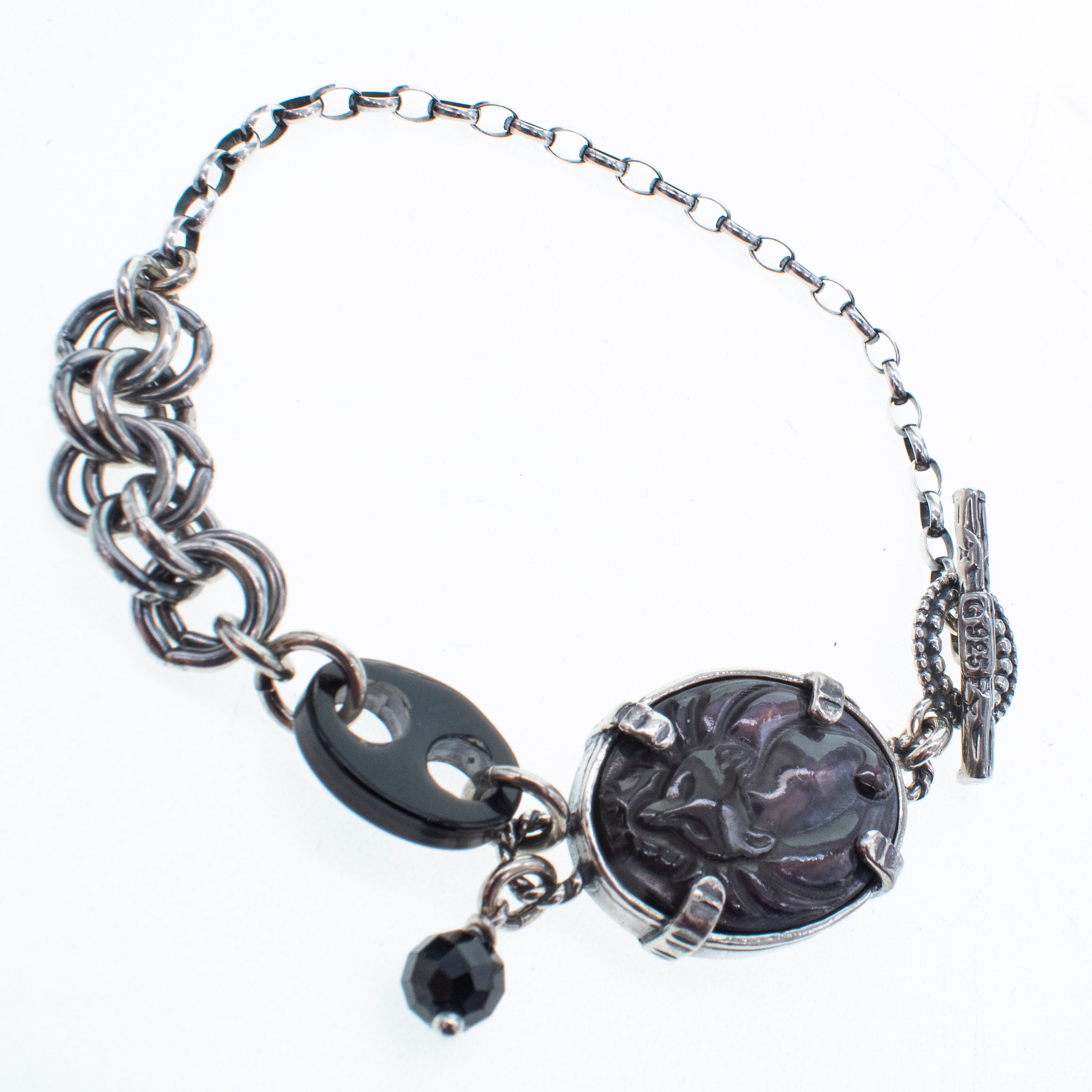 Black Mother Of Pearl Cameo Fox Bracelet – Sterling Silver – Gem Kingdom
