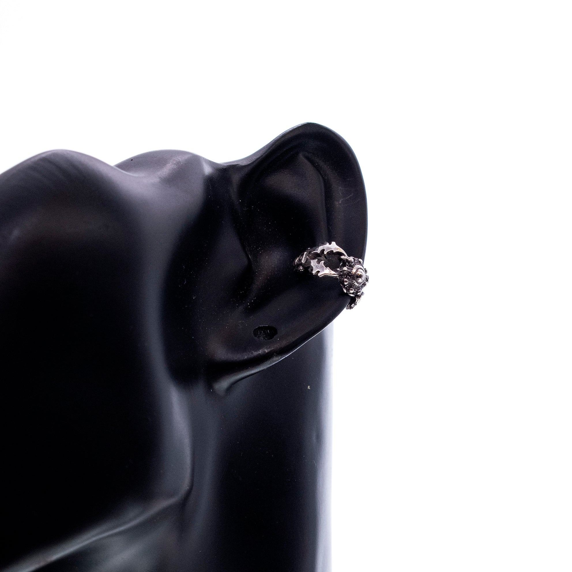 Heritage Button Sterling Silver Ear Cuff – Sterling Silver – Gem Kingdom