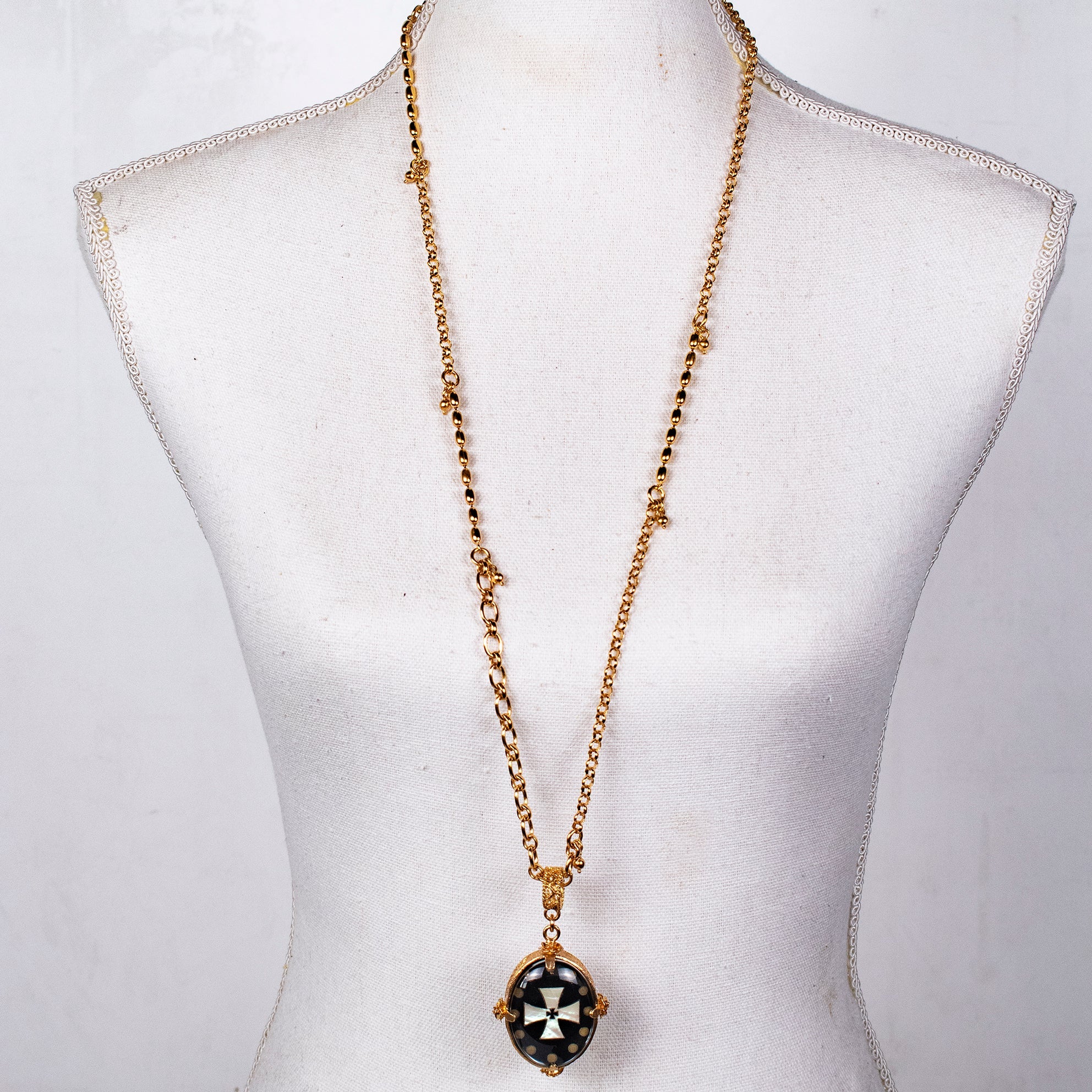 Maltese Cross Reversible Pendant – Gold Plated – Gem Kingdom