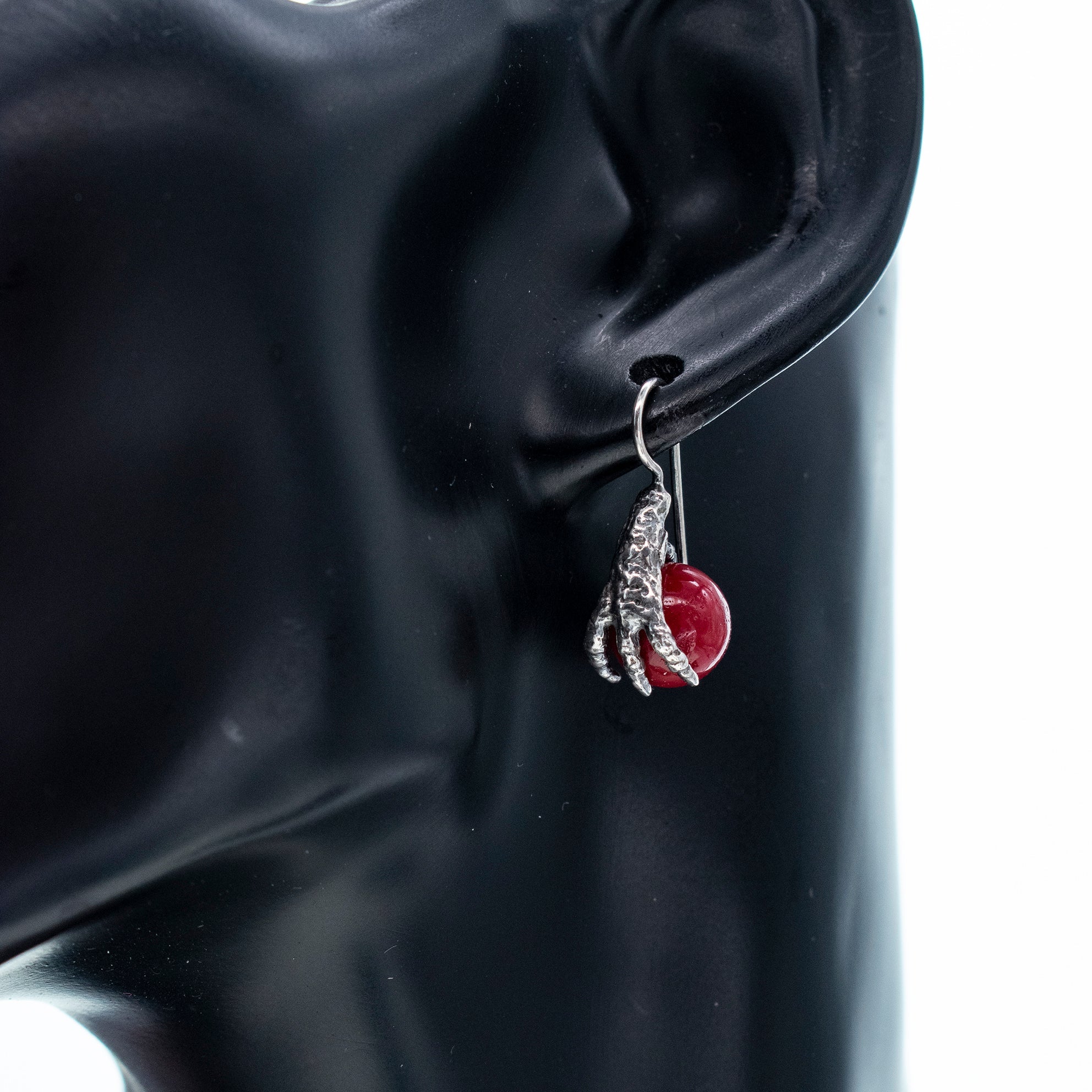 Claw Earrings Red – Sterling Silver – Gem Kingdom