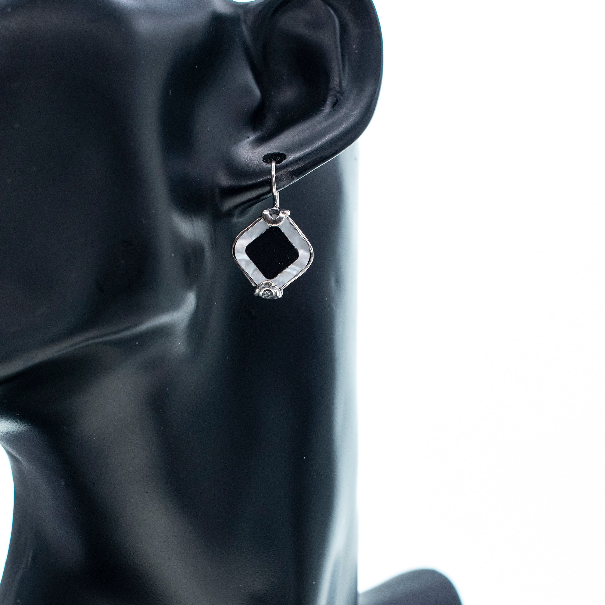 Black And White Diamond-Shape Earrings – Sterling Silver – Gem Kingdom