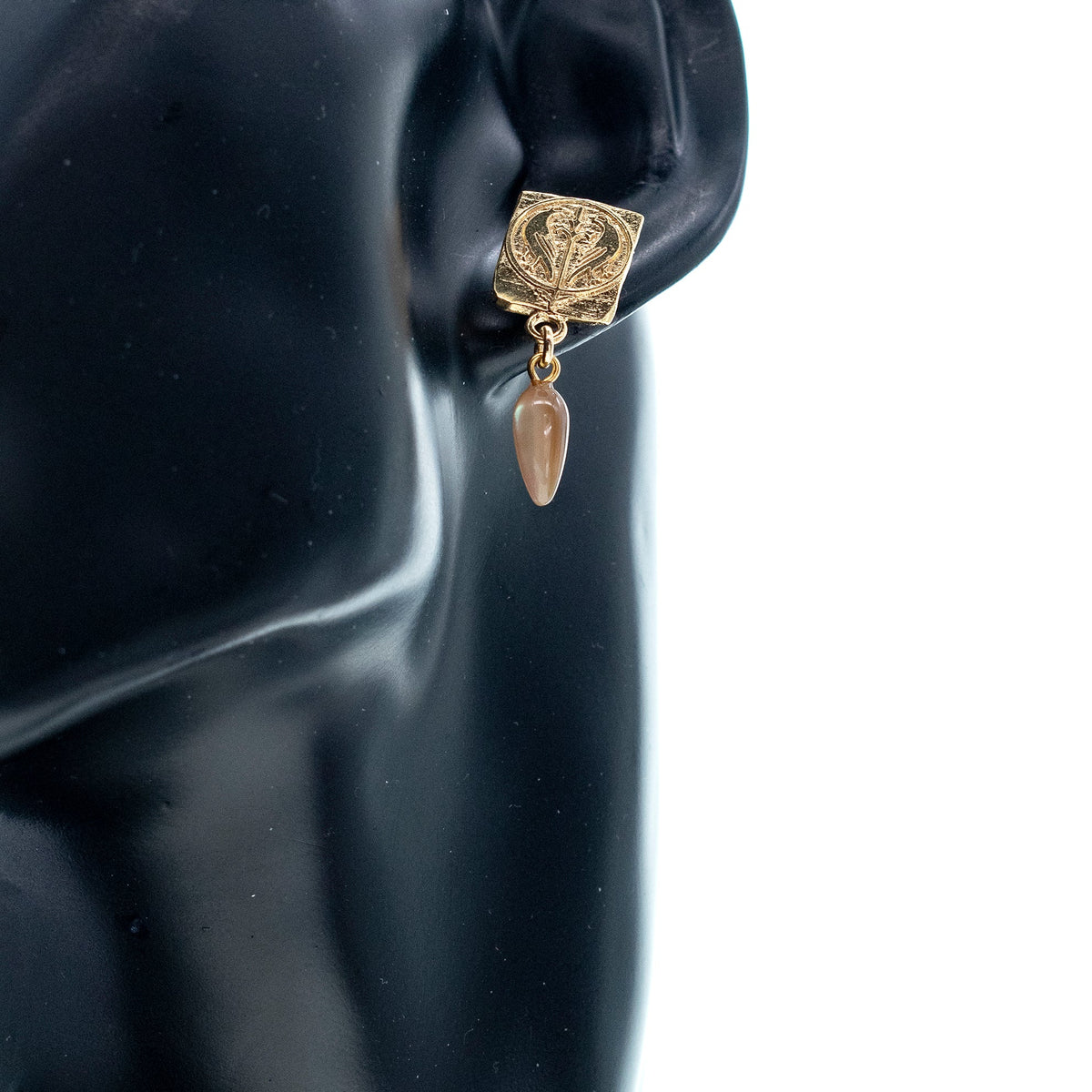 Love Birds Shell Oorbellen – Verguld – Gem Kingdom