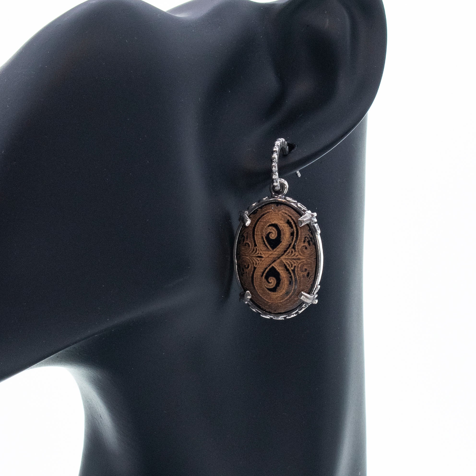 Black Horn Infinity Earrings – Sterling Silver – Gem Kingdom