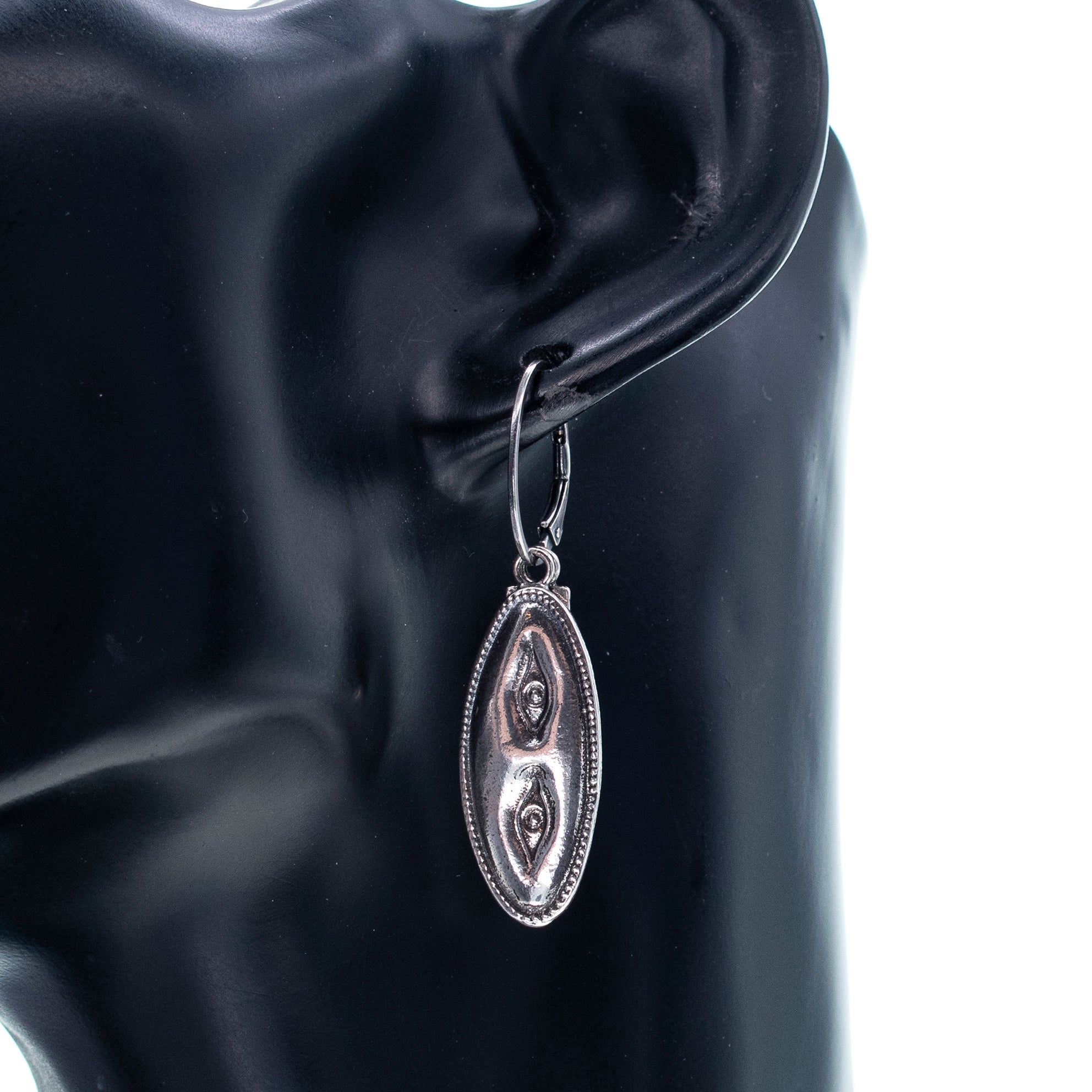 Silver Dangling Eyes Ex Voto Single Earring – Sterling Silver – Gem Kingdom