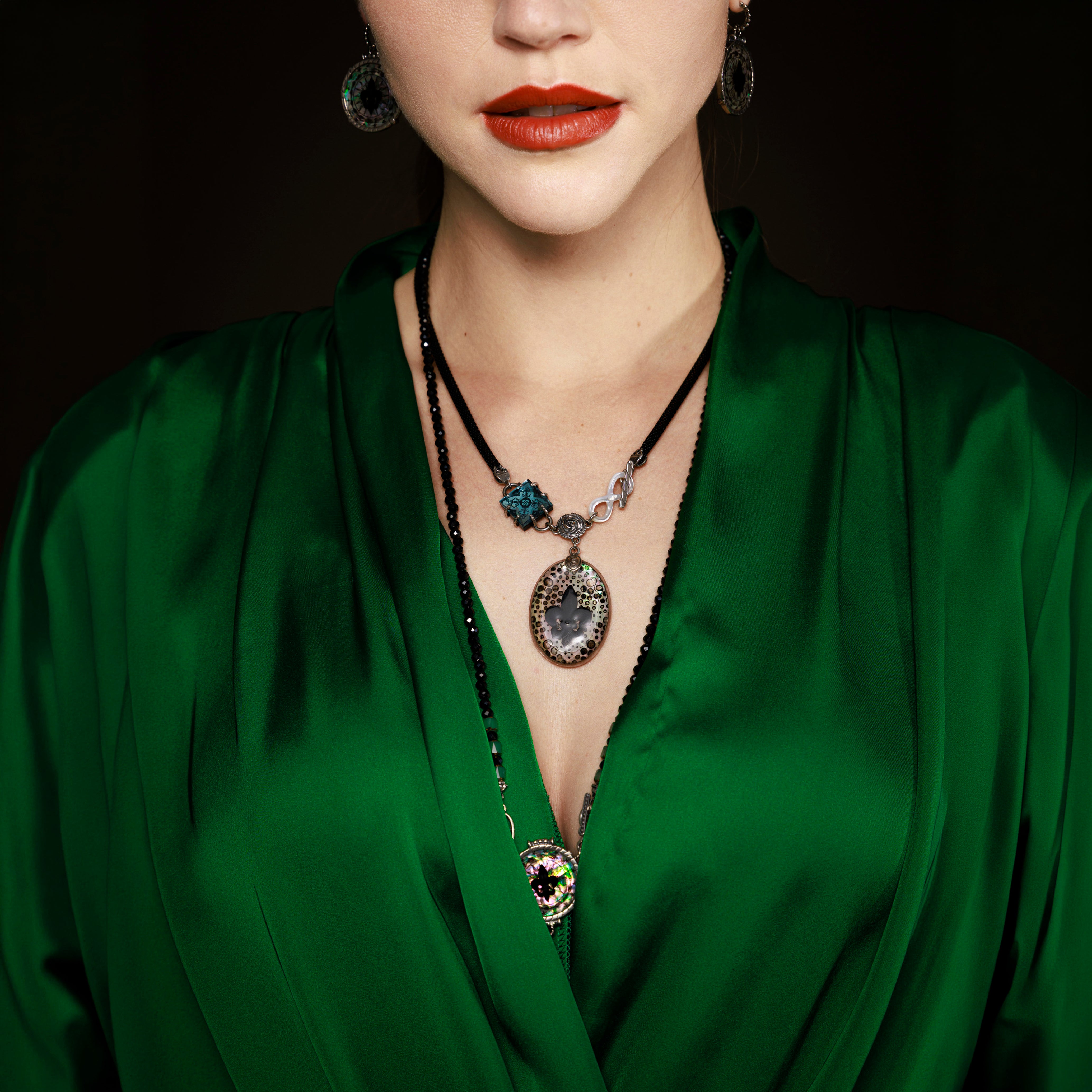 Fleur-De-Lis Zwarte Mesh Ketting