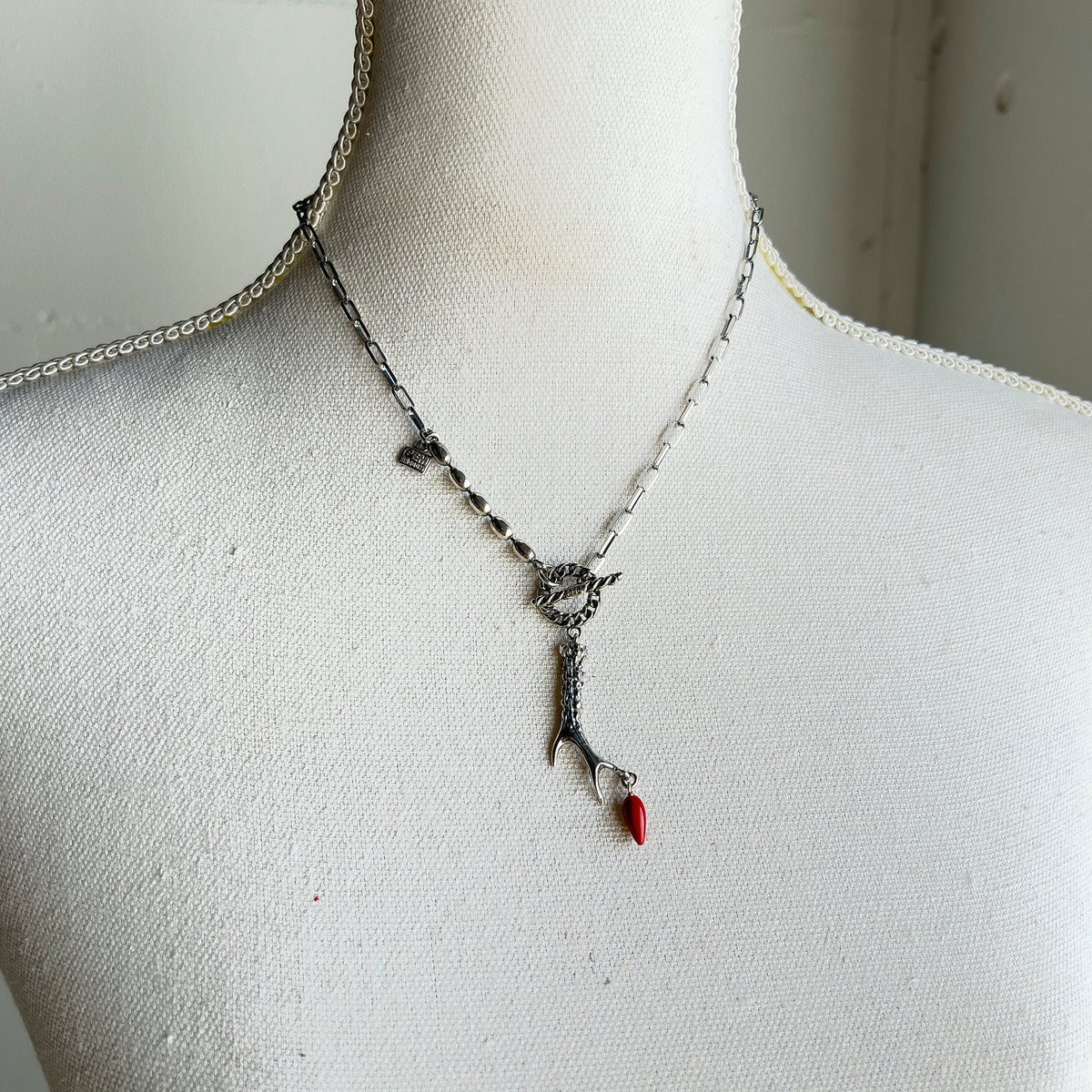 Rebel Rebel Gewei Ketting – Sterling Zilver – Gem Kingdom