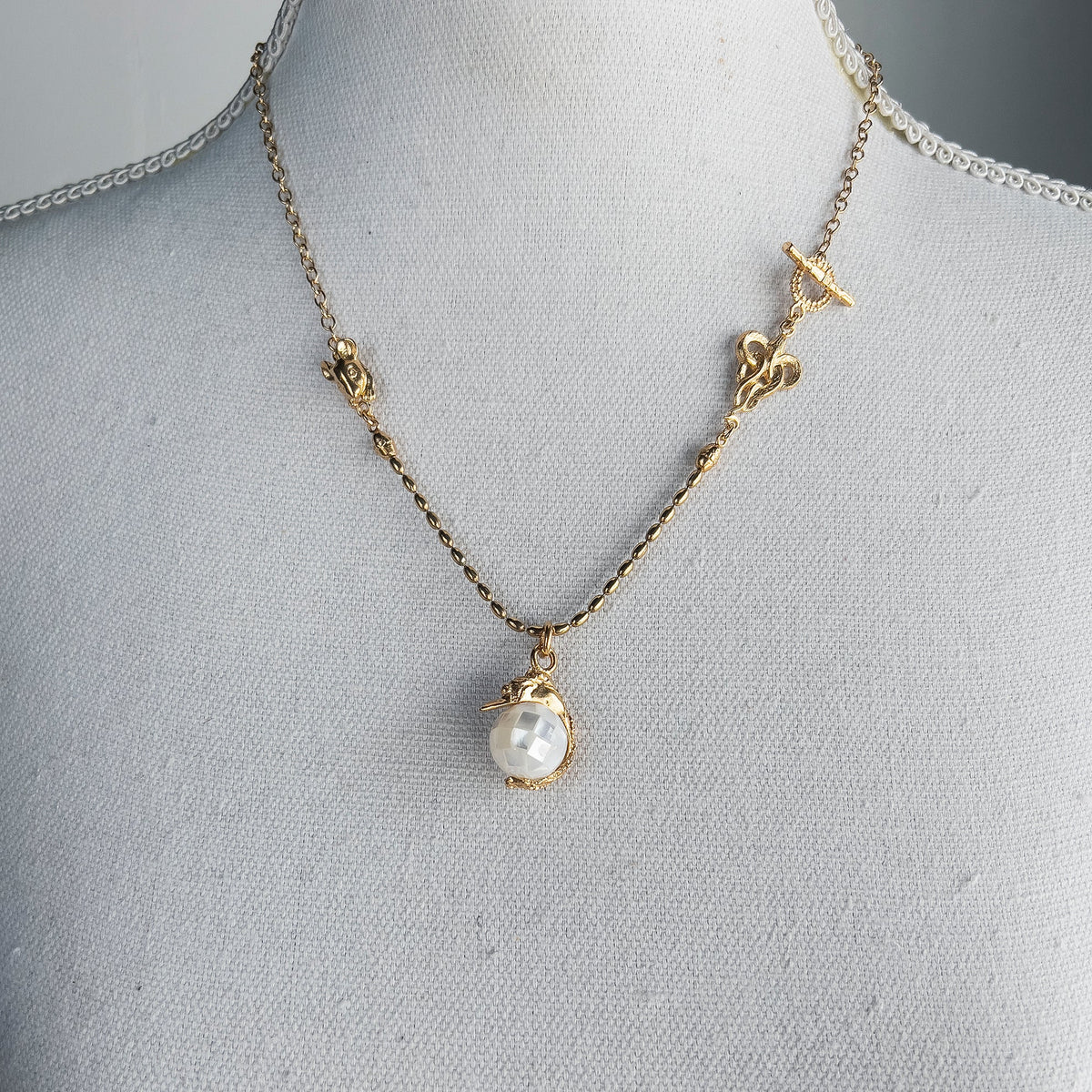 Zwaan Ketting Wit – 18K Verguld – Gem Kingdom