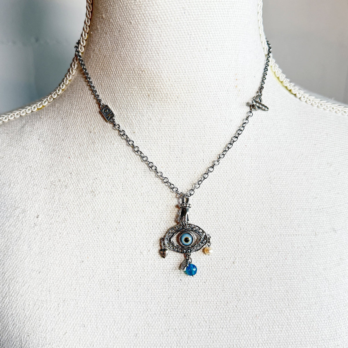 Eye Love You Blue Eye Agate Pearl Necklace – Sterling Silver – Gem Kingdom