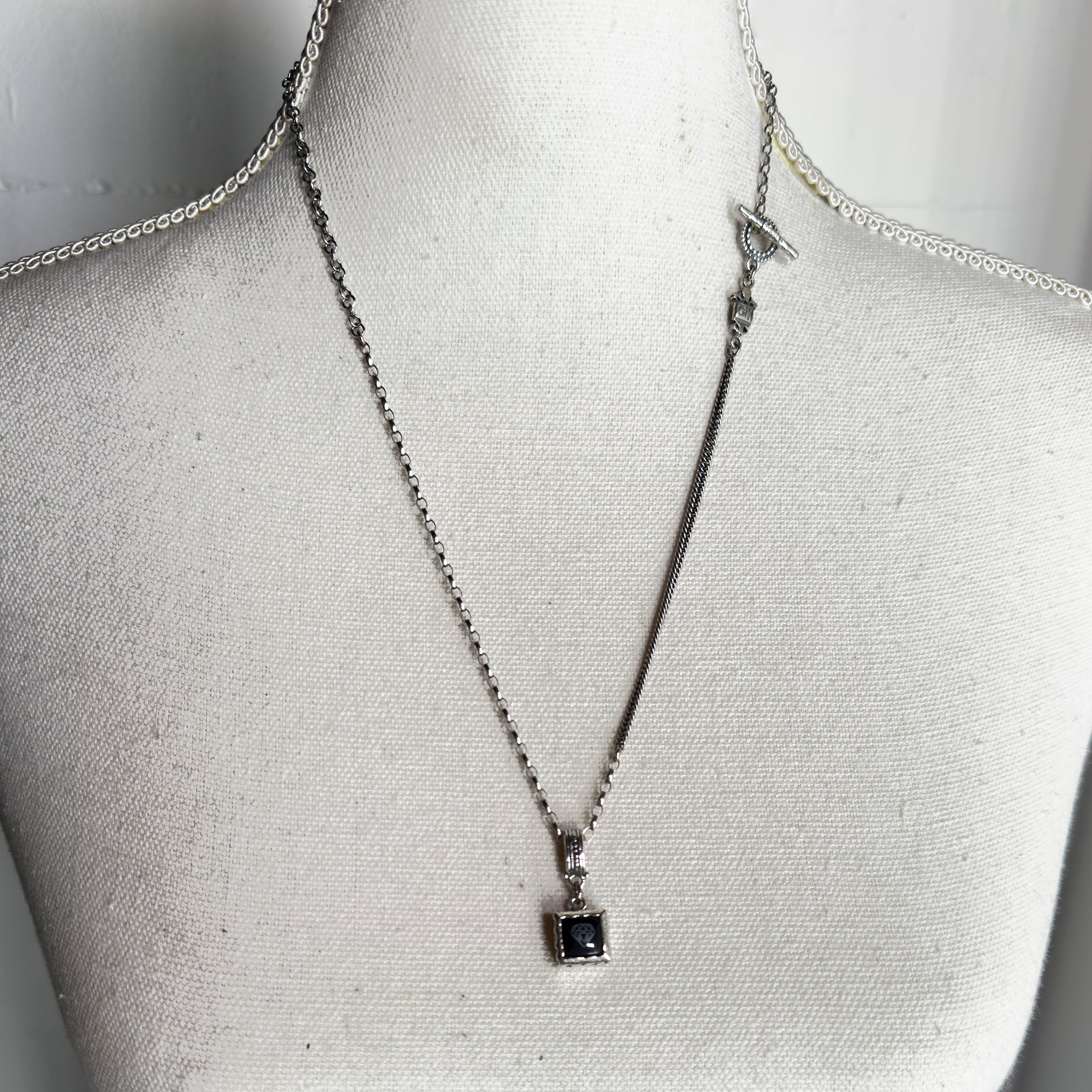 Diamond Onyx Necklace – Sterling Silver – Gem Kingdom