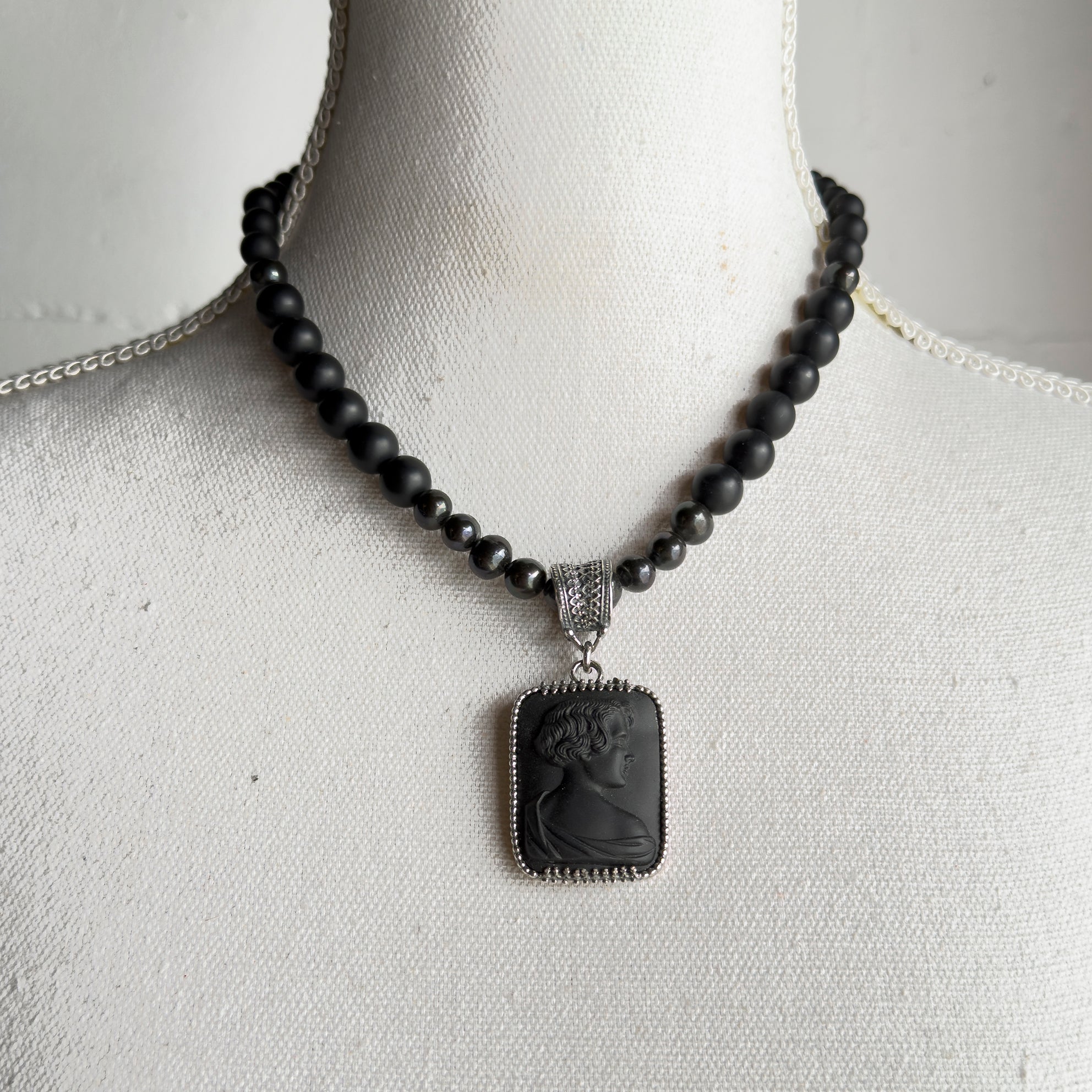 Black Vintage Cameo Beaded Pendant Necklace – Sterling Silver – Gem Kingdom