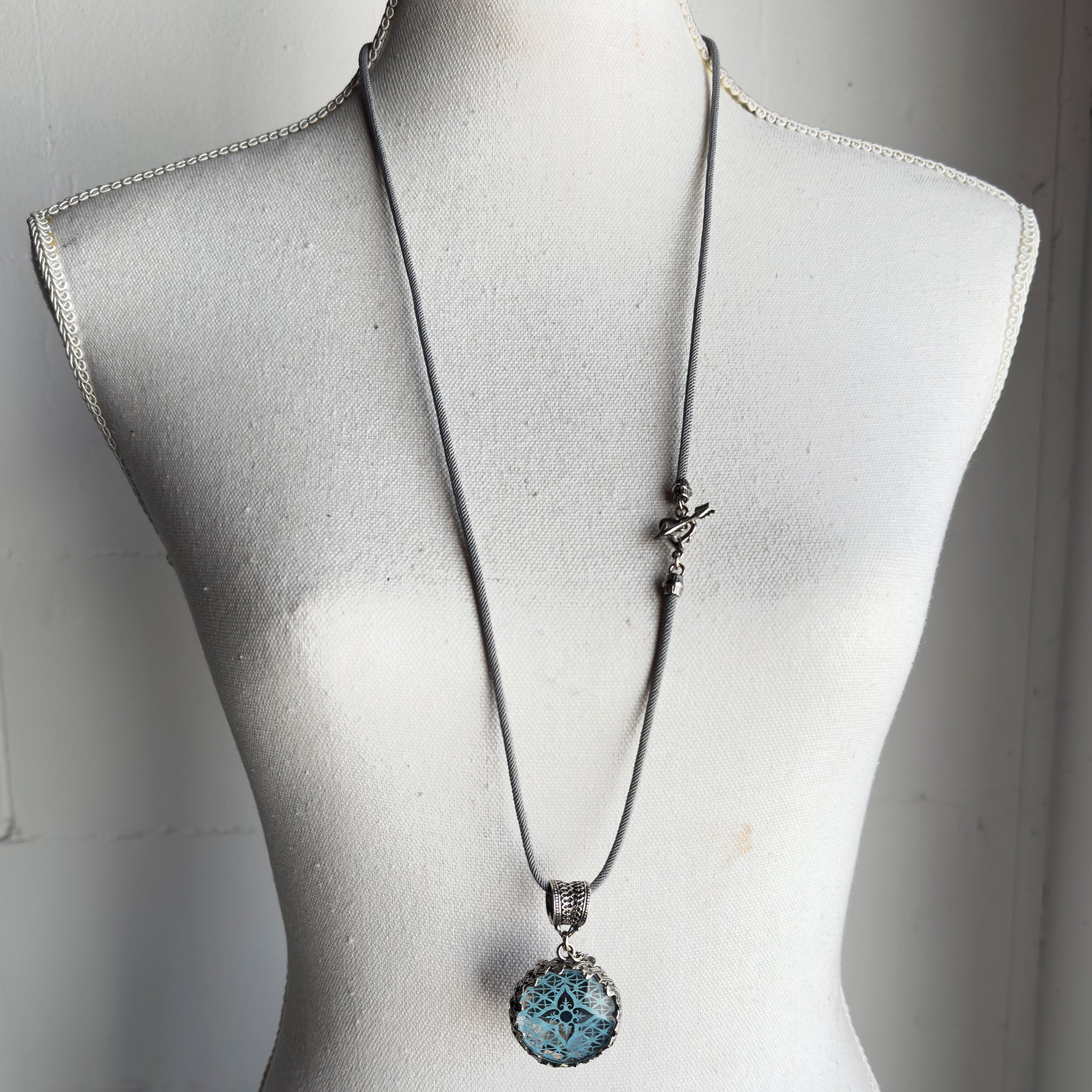 Blue Mirrored Pendant Necklace – Sterling Silver – Gem Kingdom