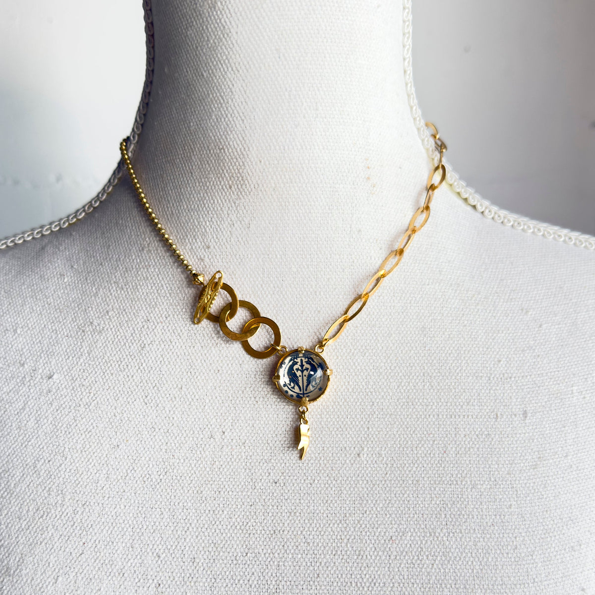 Love Birds Necklace – Gold Plated – Gem Kingdom