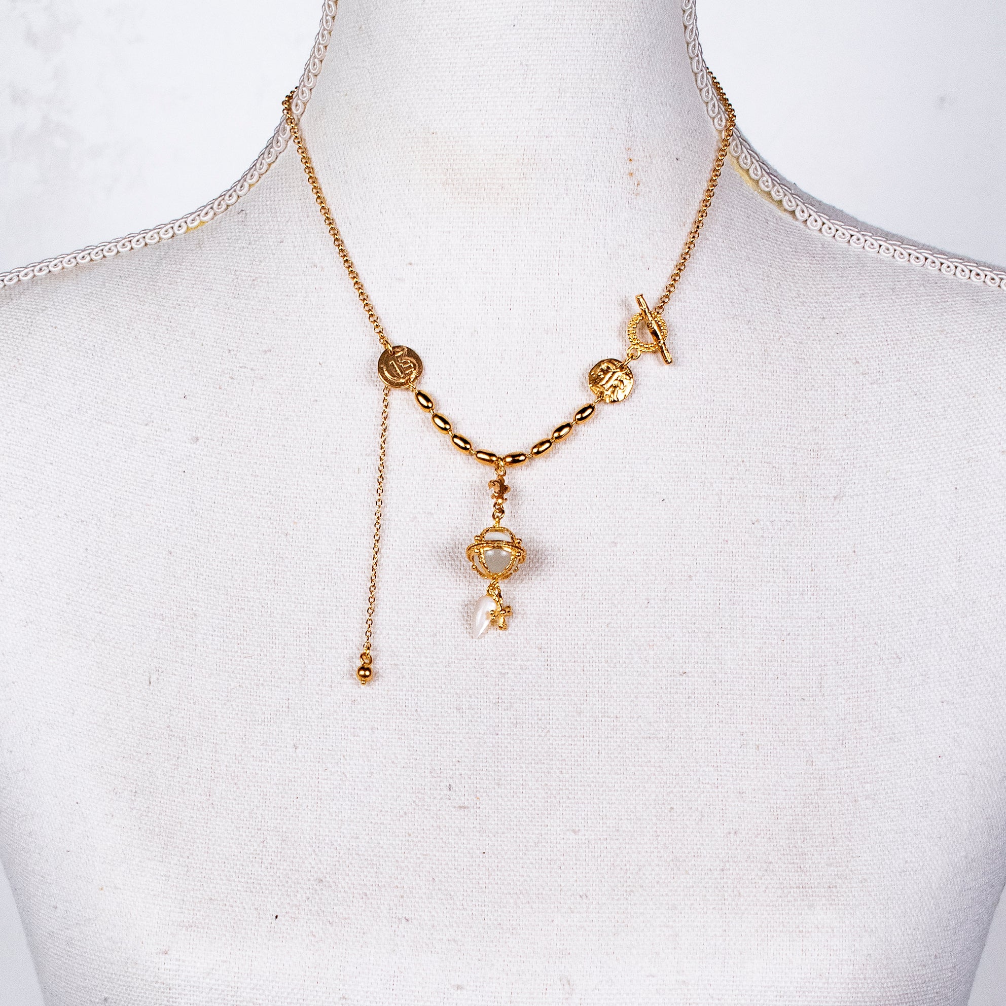 White Royal Orb Necklace – Gold Plated – Gem Kingdom