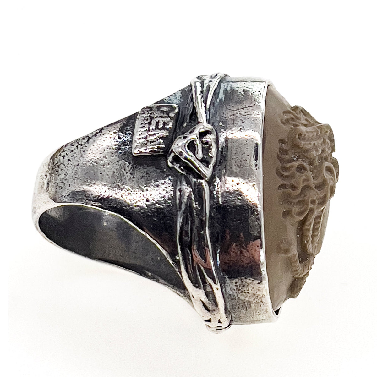 Lavasteen Medusa Ring – Sterling Zilver – Gem Kingdom