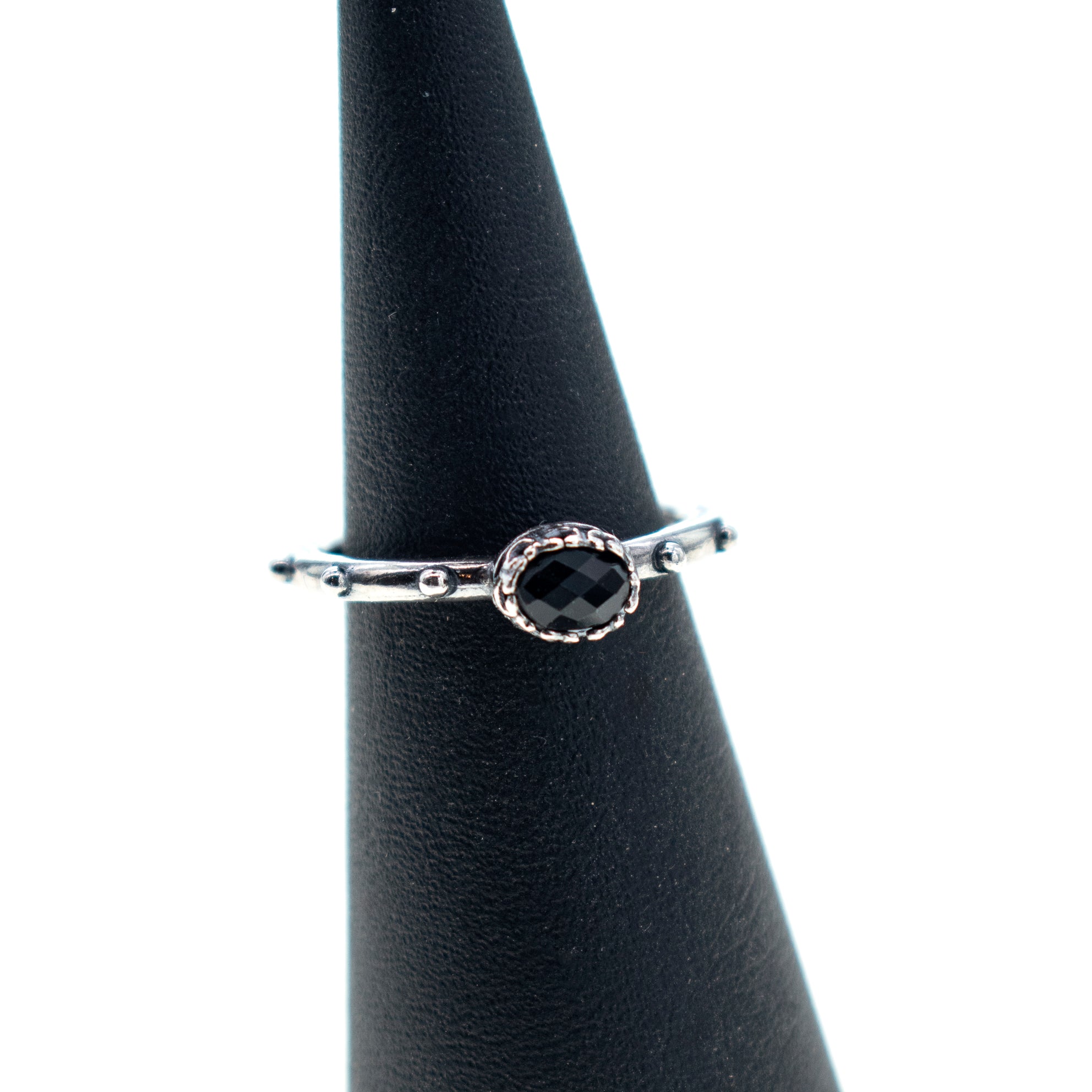 Zwarte Spinel Ring Studs
