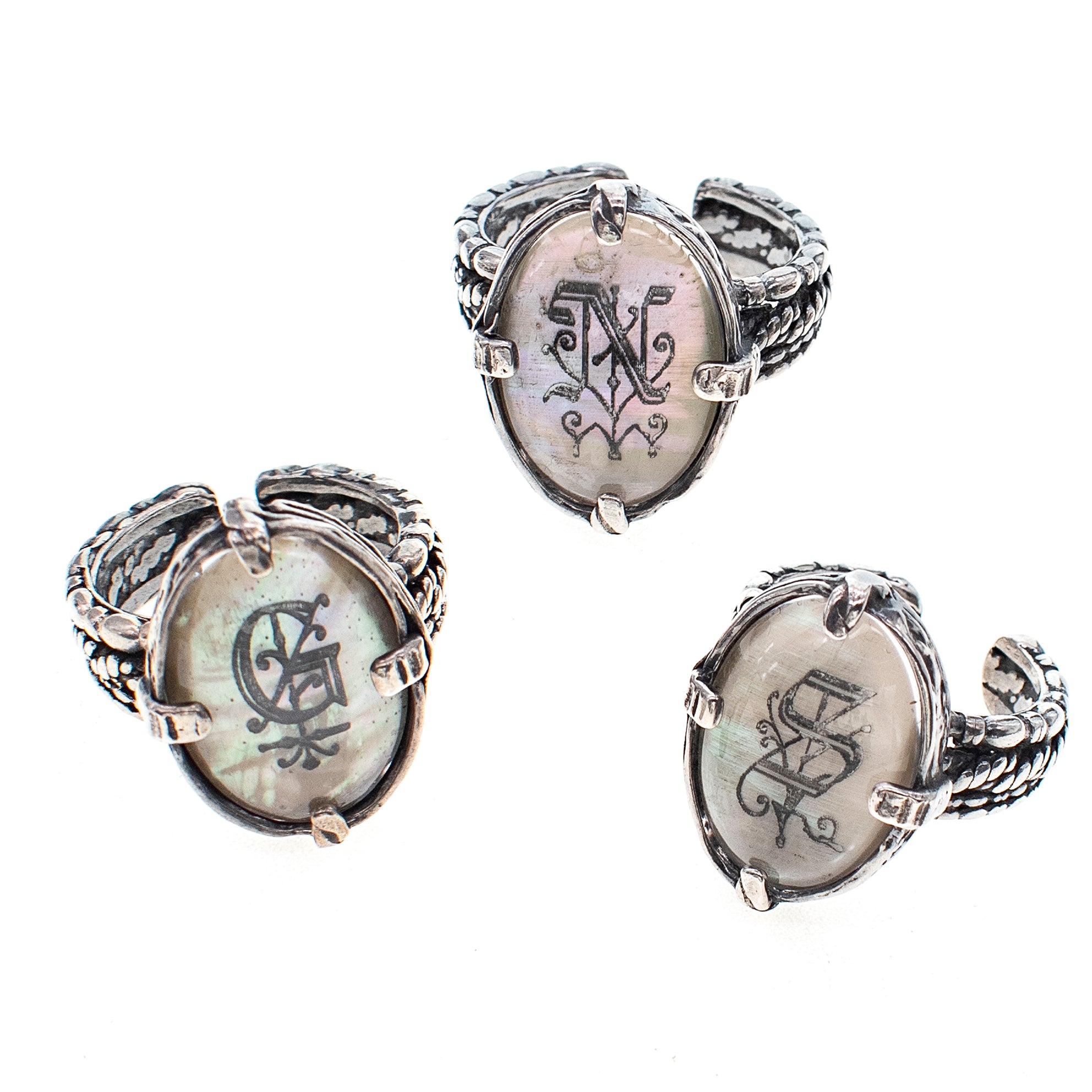 Parelmoer Monogram Ring Zilver