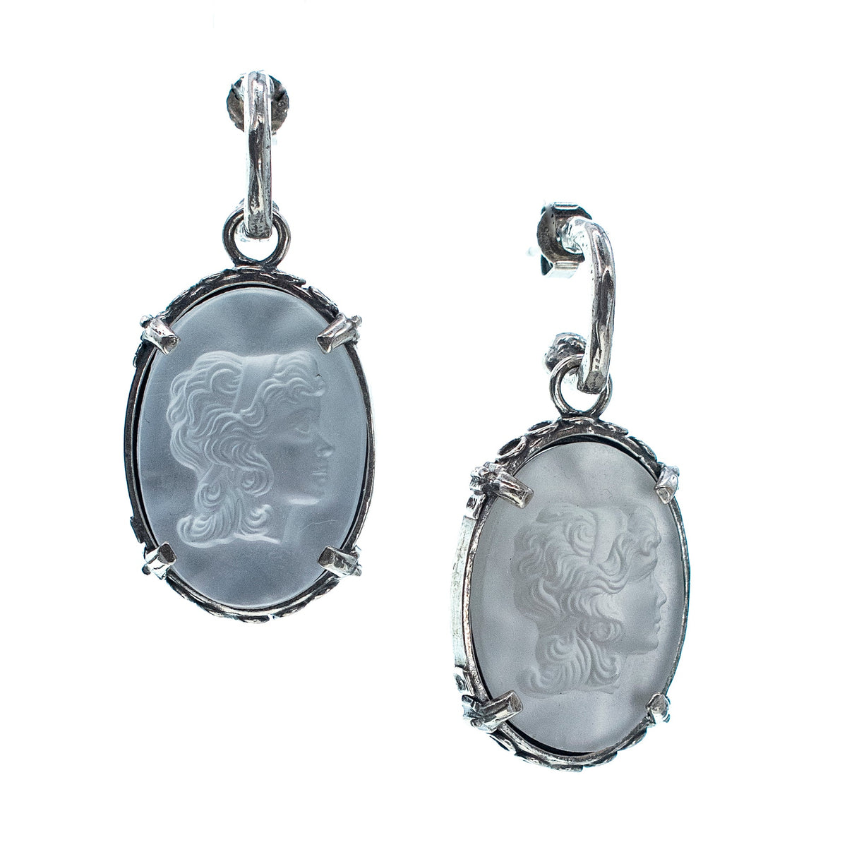 Witte Camee Oorbellen – Sterling Zilver – Gem Kingdom