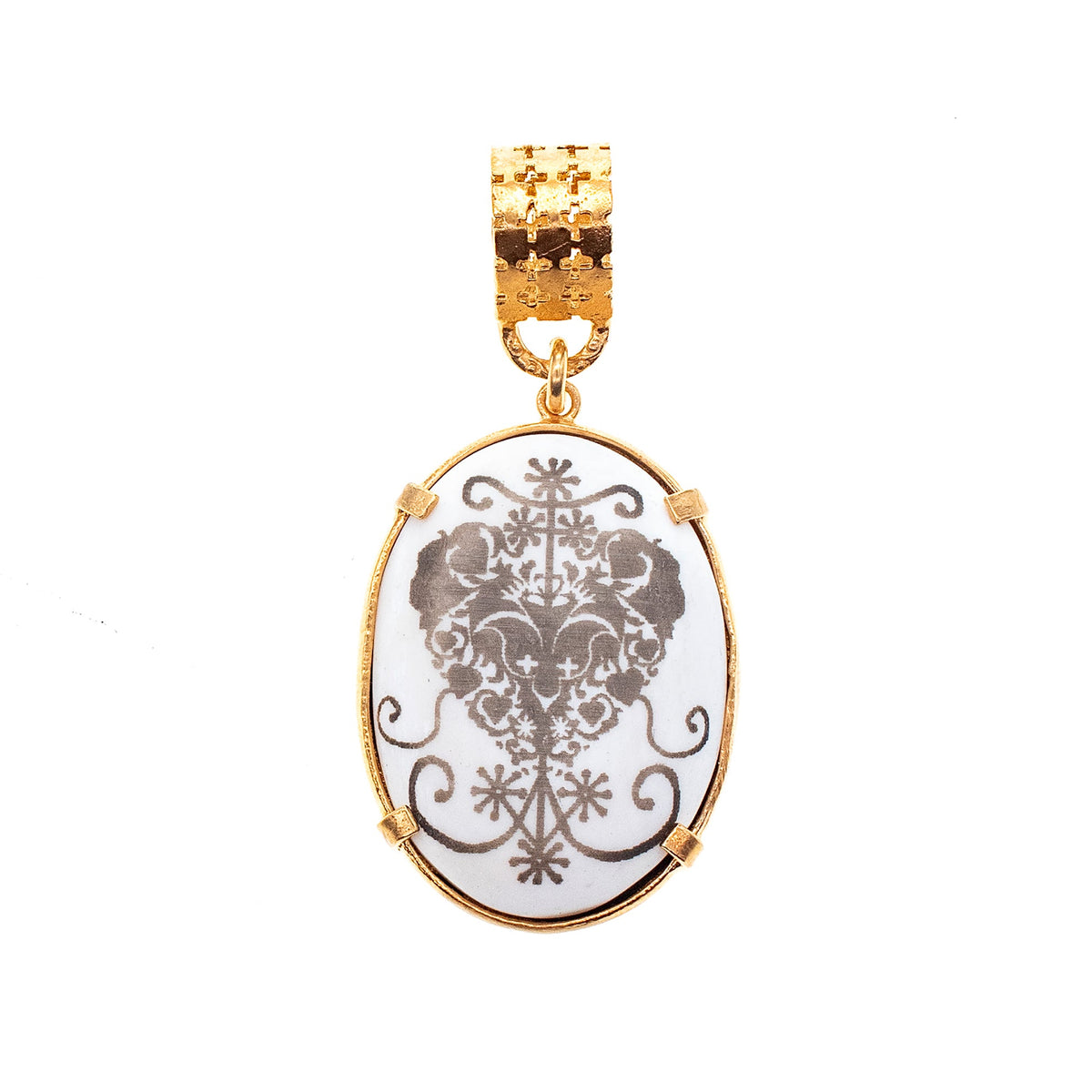 Lace Heart Pendant – Gold Plated – Gem Kingdom