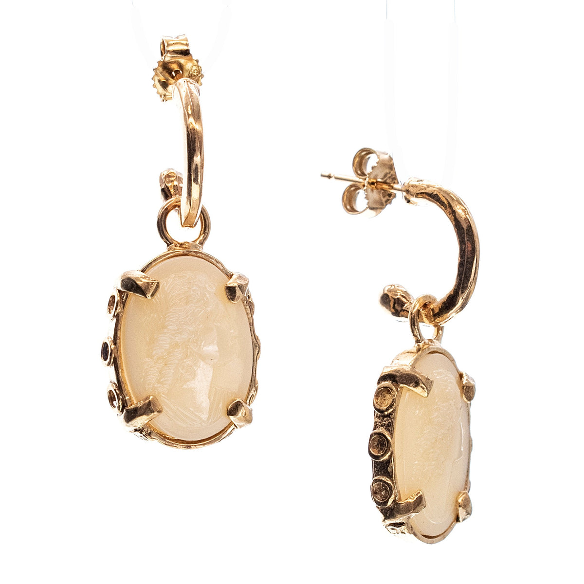 Vintage Glas Hangoorbellen Beige – 18K Verguld – Gem Kingdom